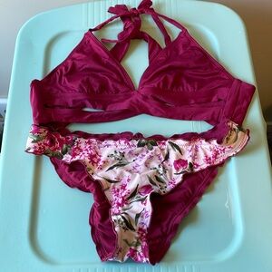 Mossimo maroon and floral bikini size medium